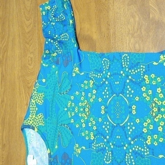🌻3 For $12🌻LuLaRoe NWOT Blouse Size Xxs - Picture 3 of 4